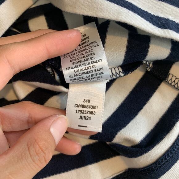 Caslon T Shirt Womens XS Extra Small Navy White V Neck Striped Short Sleeve Tee - Picture 10 of 12